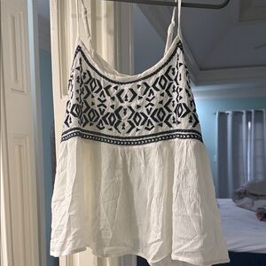 NWT Chic White and Black Patterned Women's Camisole